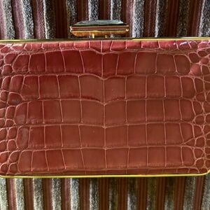 Judith Lieber Clutch with Crystal Closure and Detachable Gold-tone Chain